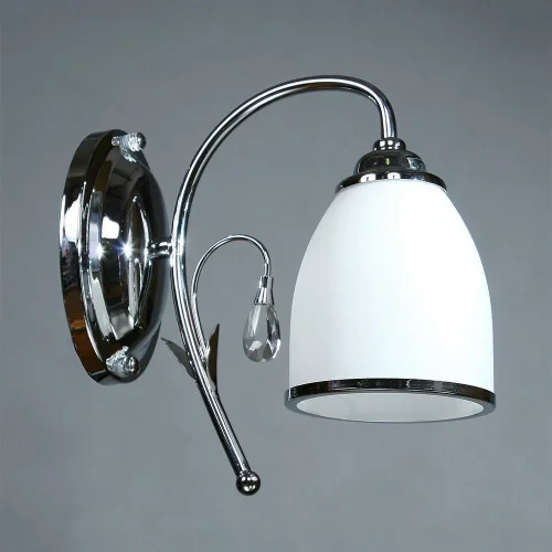 Бра MA02640W/001 Chrome Ambiente by Brizzi белый на 1 лампа, основание хром в стиле современный 