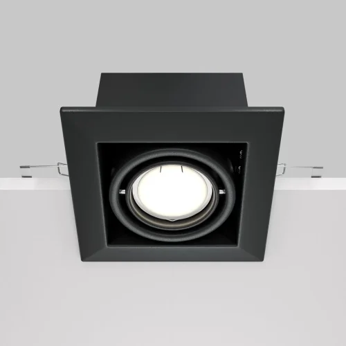 Светильник карданный Metal DL008-2-01-B Maytoni чёрный 1 лампа, основание чёрное в стиле современный  фото 6